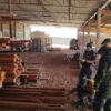 Polícia Militar Ambiental multa pátios madeireiros de Mococa e Vargem